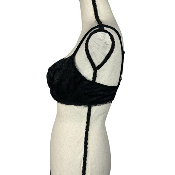 Victoria’s Secret Body By SZ 36D Unlined Demi Bra Floral Lace Wired Adjustable - Picture 7 of 11